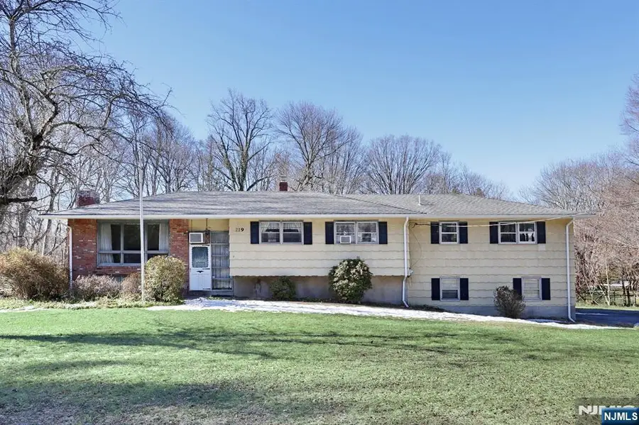 219 Haven Road, Franklin Lakes, NJ 07417 - #2