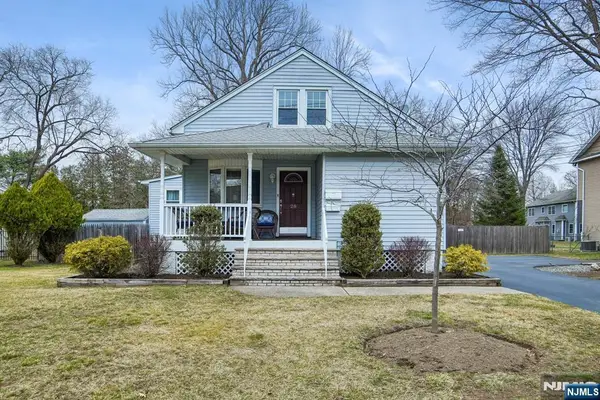 28 E Liberty Avenue, Hillsdale, NJ 07642