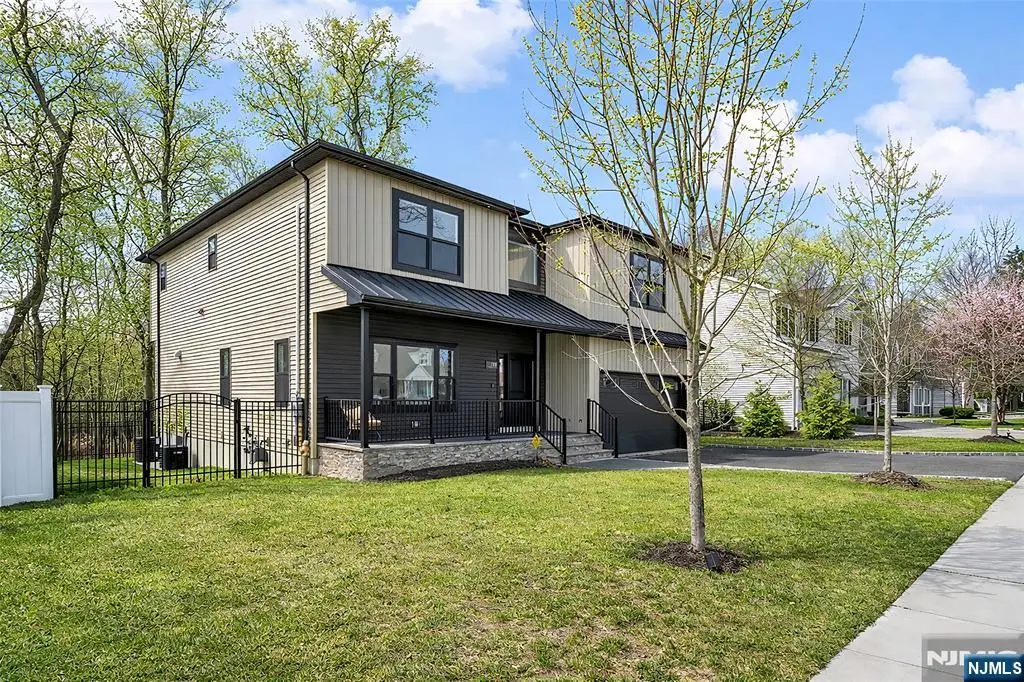 129 Rivervale Road, River Vale, NJ 07675 - #1