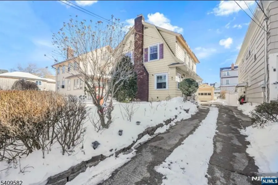 33 Beaumont Place, Newark, NJ 07104 - #2