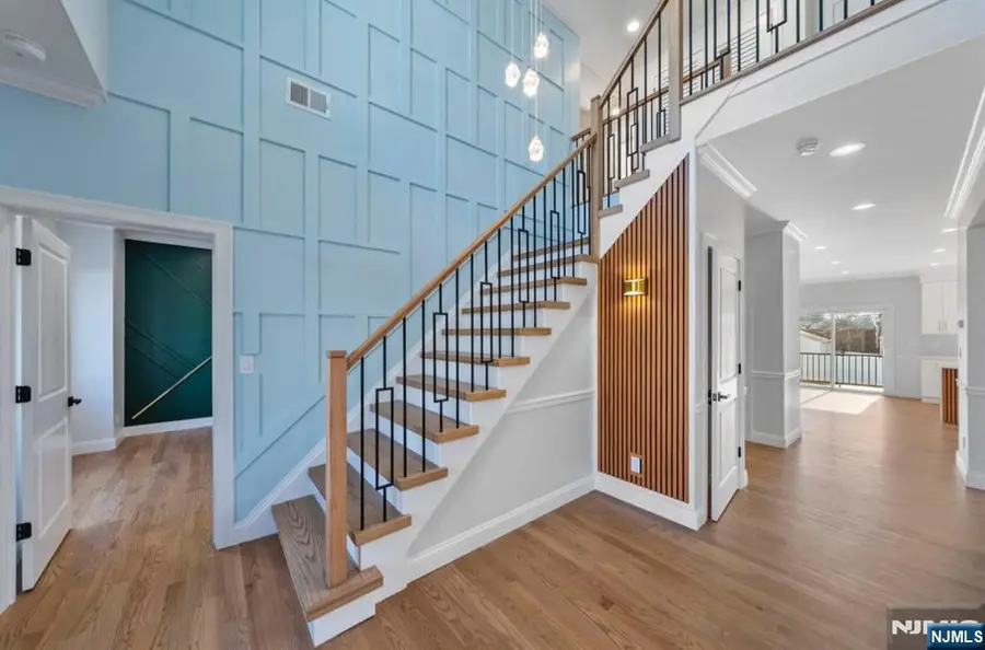 15 Scott Terrace, Clifton, NJ 07013 - #3