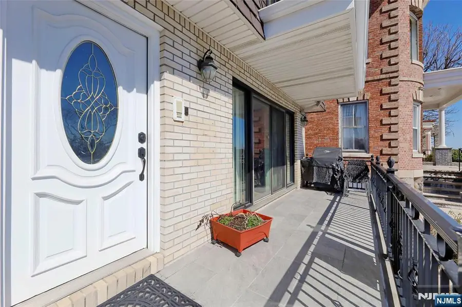 1021 JFK Blvd E, Weehawken, NJ 07086 - #3