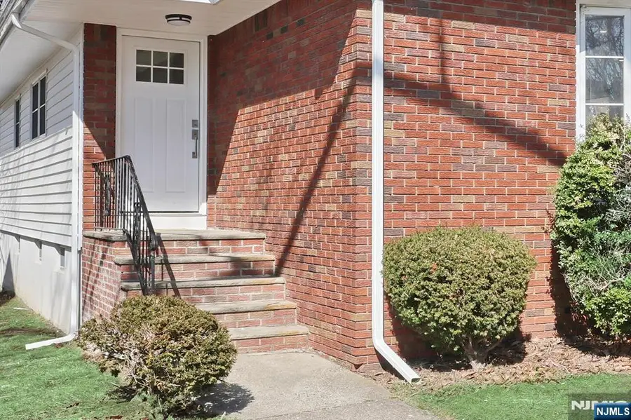 133 Church Street, Bergenfield, NJ 07621 - #2