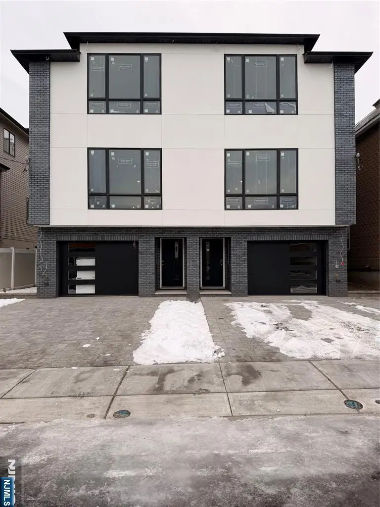 230 Washington Place, Cliffside Park, NJ 07010 - #1