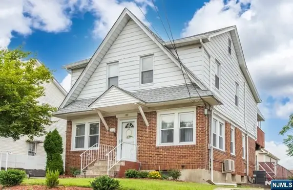 108 Jefferson Place, Totowa, NJ 07512