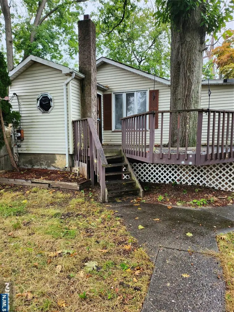 5 Barber Street, Little Falls, NJ 07424 - #1