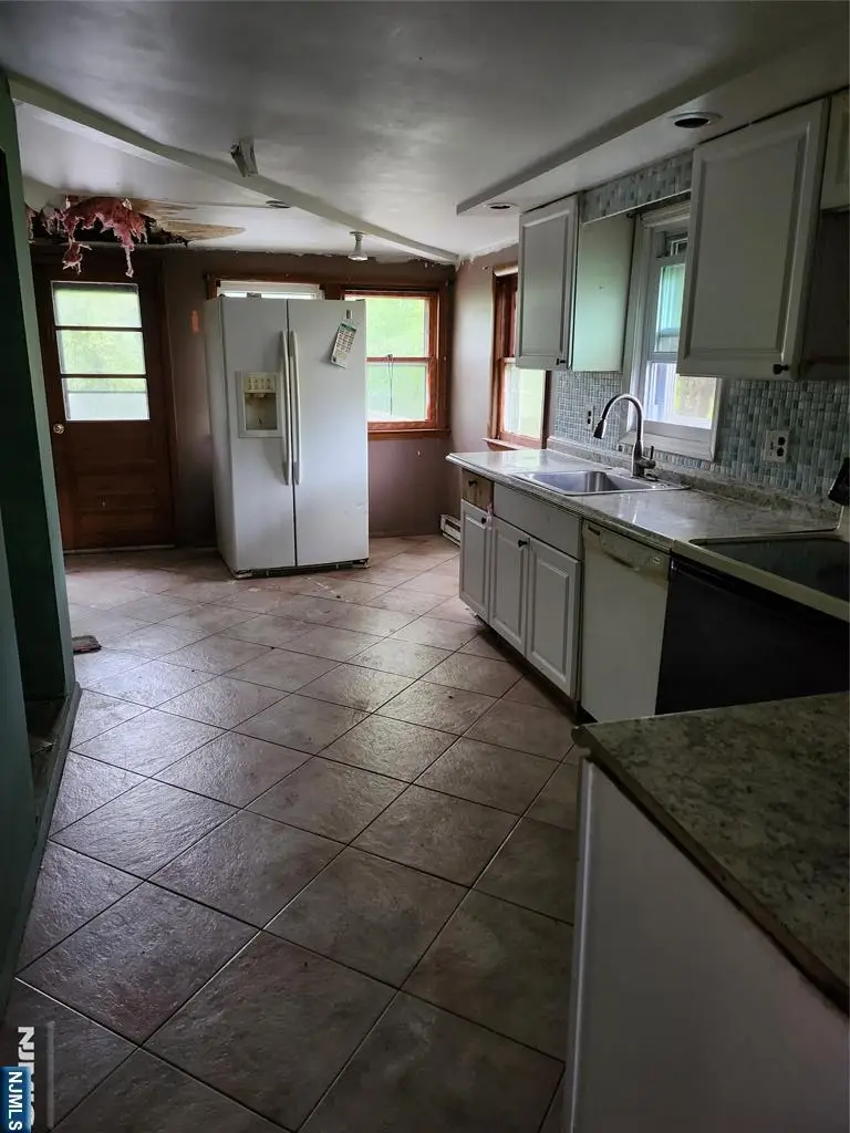 5 Barber Street, Little Falls, NJ 07424 - #3