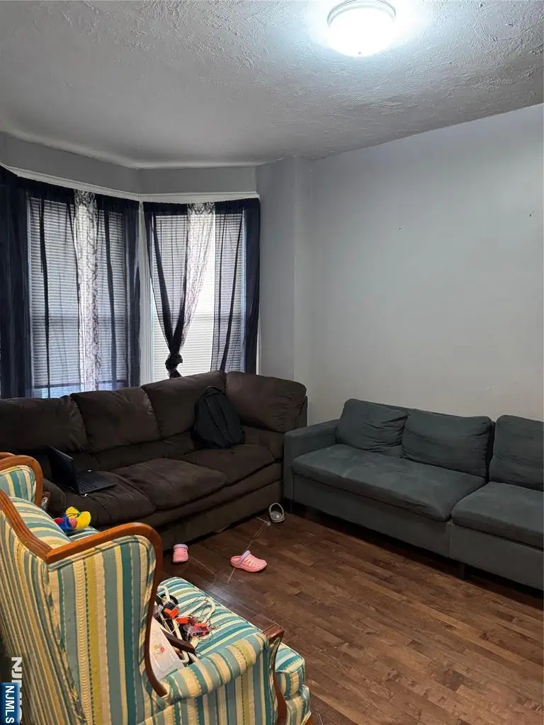 7 street 7th, Newark, NJ 07107 - #3