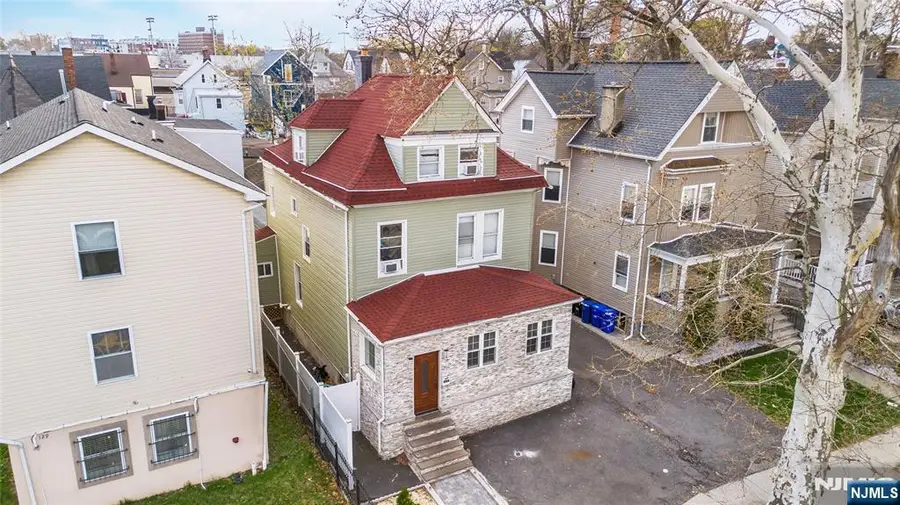 133 William Street, East Orange, NJ 07017 - #3