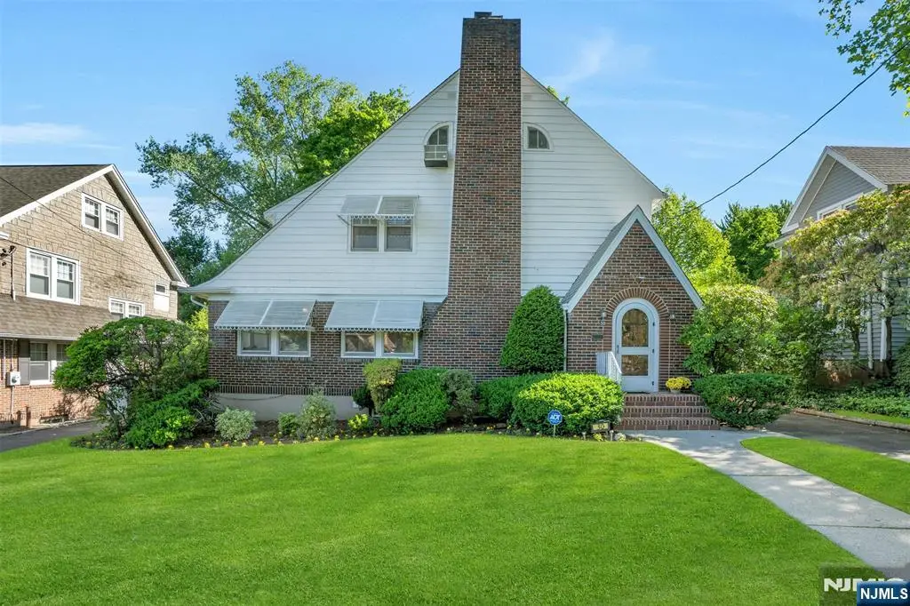 30 Brinkerhoff Avenue, Teaneck, NJ 07666 - #1