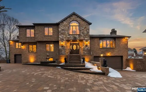 512 Van Bussum Avenue, Garfield, NJ 07026