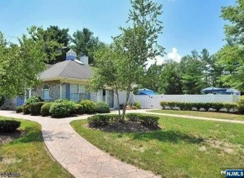 194 Robertson Way 914, Lincoln Park, NJ 07035 - #3