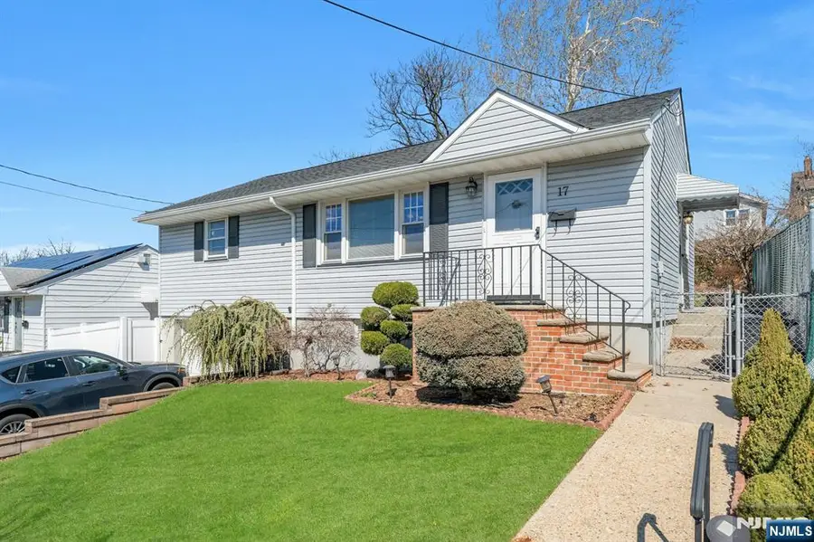 17 Peden Terrace, Kearny, NJ 07032 - #2