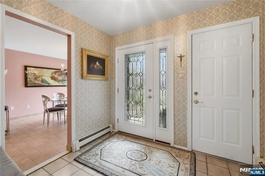 20 Romopock Court, Mahwah, NJ 07430 - #2