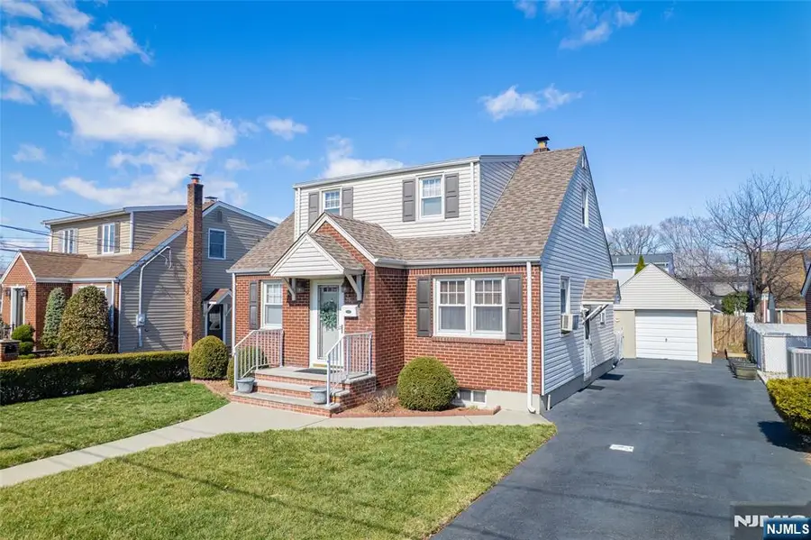 281 Fencsak Avenue, Elmwood Park, NJ 07407 - #2