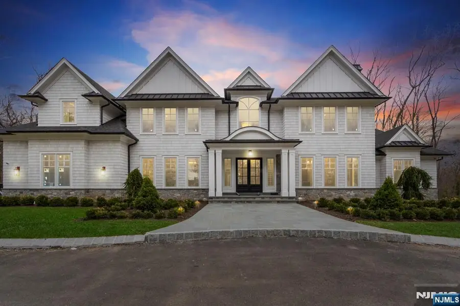 104 Chestnut Ridge, Saddle River, NJ 07458 - #3