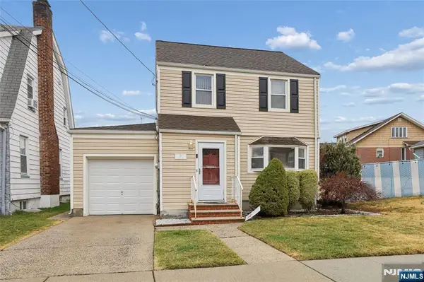 10 Ogden Road, Belleville, NJ 07109