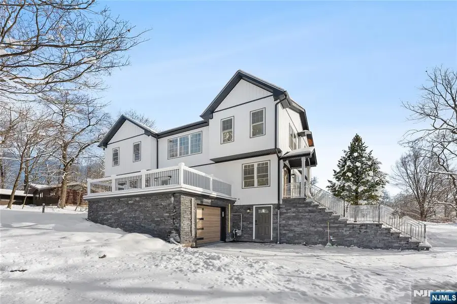 10 Old Rifle Camp Road, Woodland Park, NJ 07424 - #2