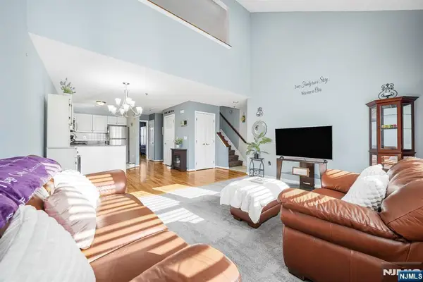 45 Royal Avenue 46, Hawthorne, NJ 07506