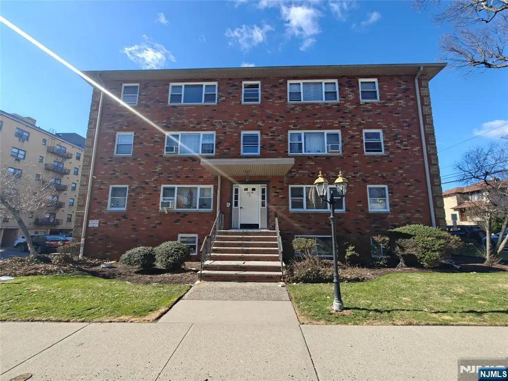 2430 8th Street 6D, Fort Lee, NJ 07024 - #1