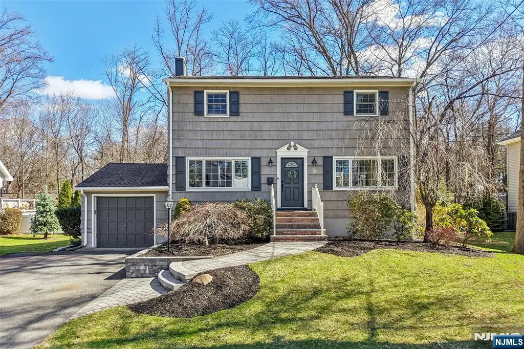 189 Glen Avenue, Glen Rock, NJ 07452 - #1