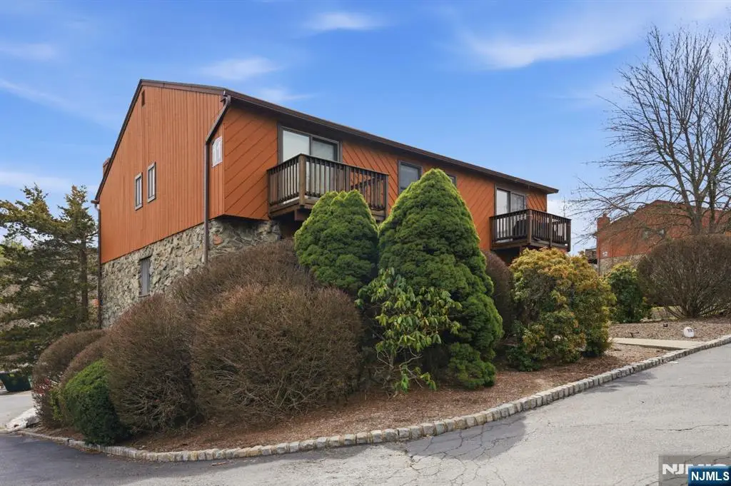11 Brookside Heights L, Wanaque, NJ 07465 - #1