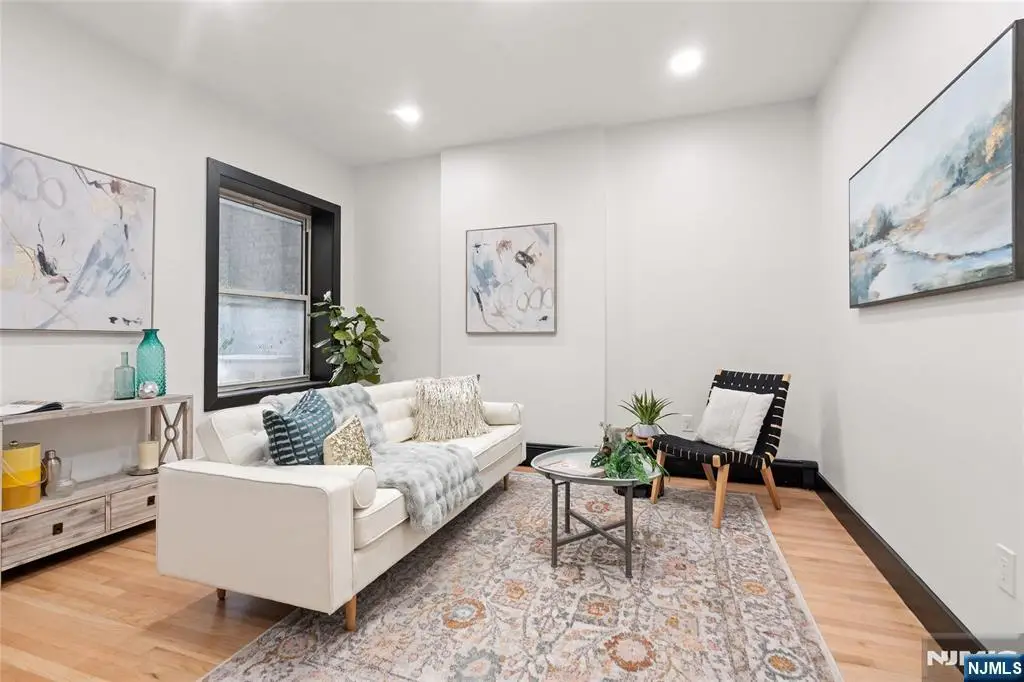 391 Central Avenue 1, Jersey City, NJ 07307 - #1