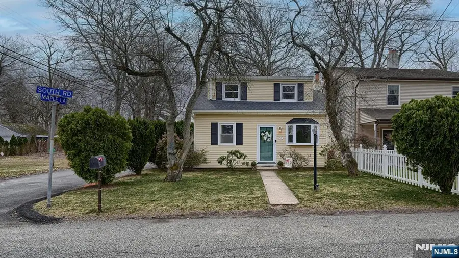 37 South Road, Wayne, NJ 07470 - #2