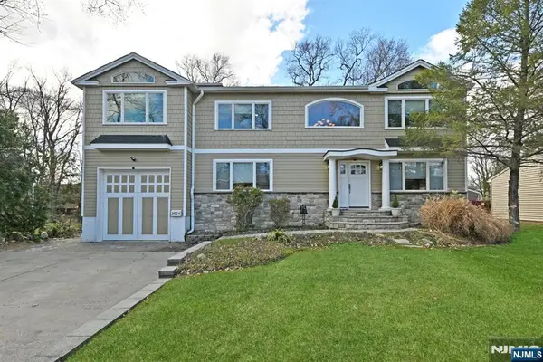 2604 Cleveland Avenue, Twp of Washington, NJ 07676