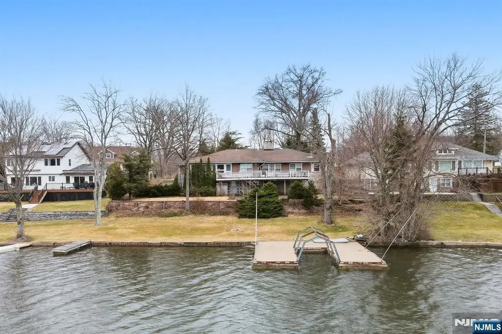 108 Long Pond Road, Hewitt, NJ 07421 - #1