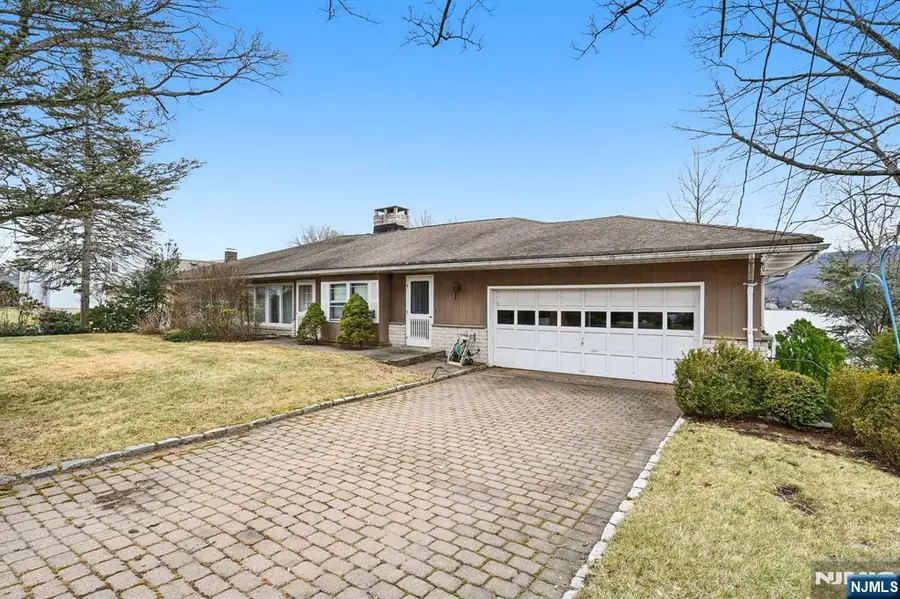 108 Long Pond Road, Hewitt, NJ 07421 - #2