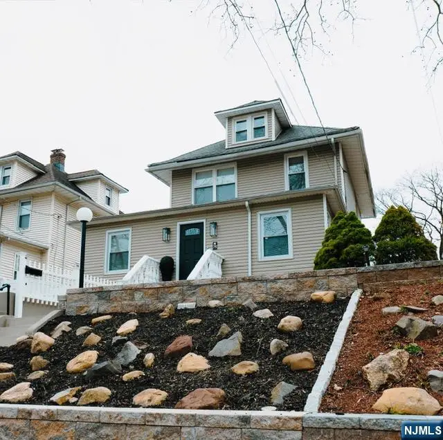 290 Elm Avenue, Bogota, NJ 07603 - #1