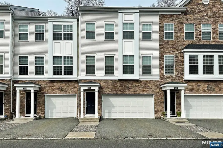 308 Parkview Lane, White Meadow Lake, NJ 07866 - #3