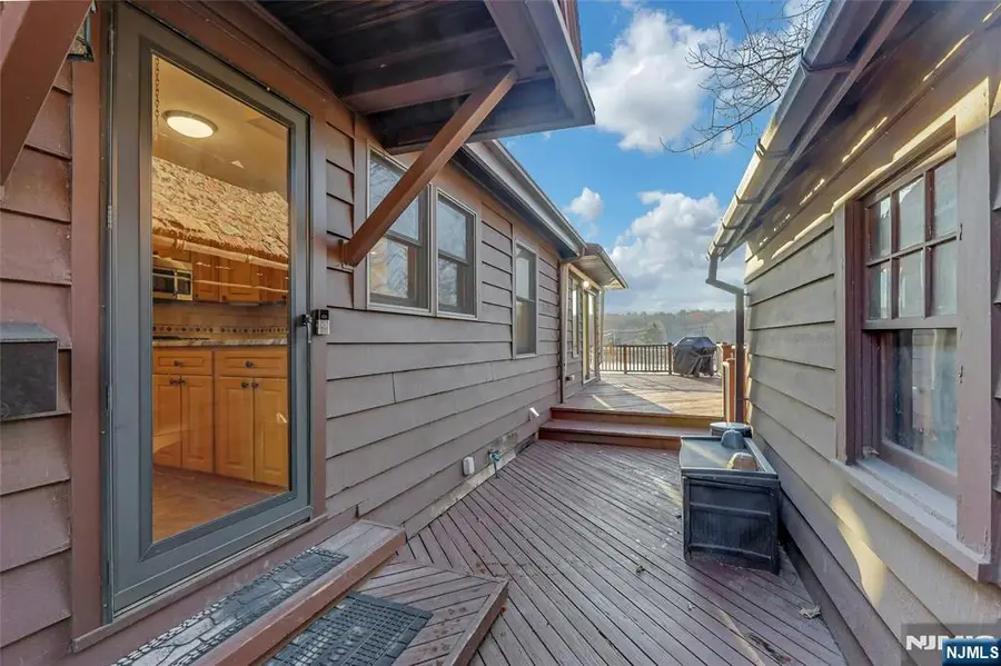 10 W Lake Drive, Packanack Lake, NJ 07470 - #3