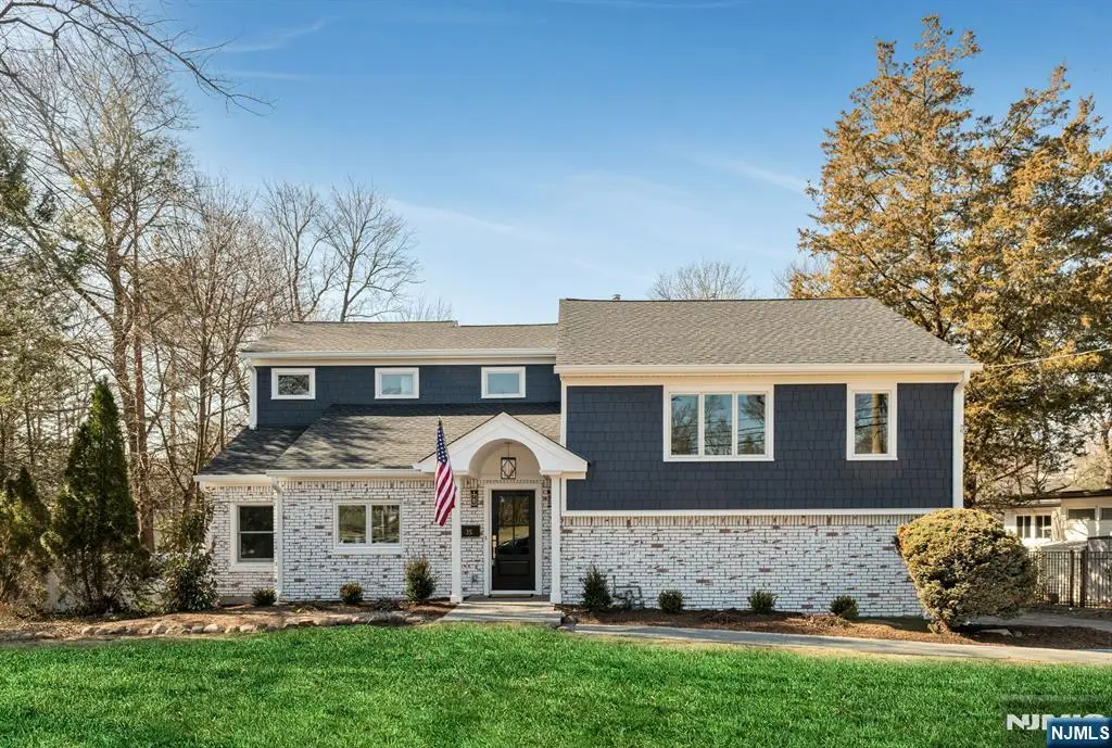 35 Lloyd Road, Ho Ho Kus, NJ 07423 - #1