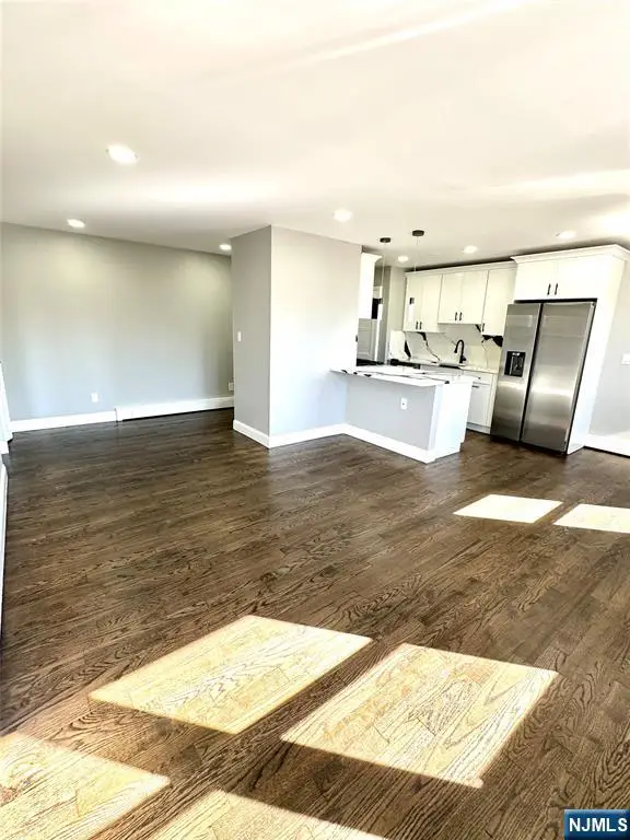 41 W Church Street 11, Bergenfield, NJ 07621 - #2