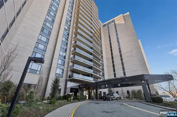 1512 Palisade Avenue 17A, Fort Lee, NJ 07024