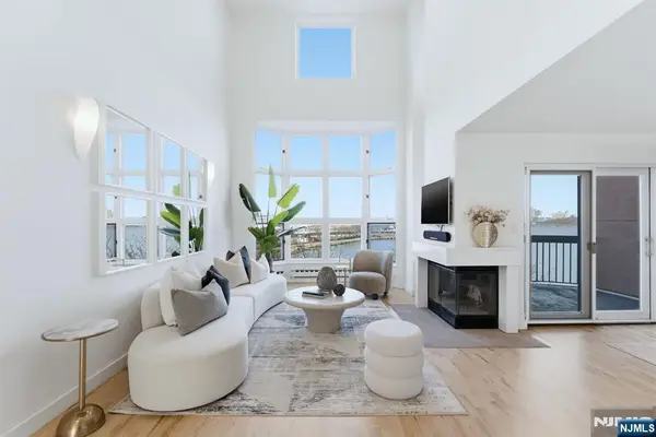 308 Nelson Court, Edgewater, NJ 07020