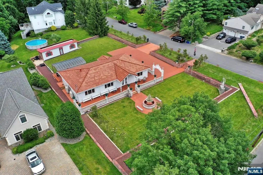 85 Francisco Avenue, Little Falls, NJ 07424 - #1