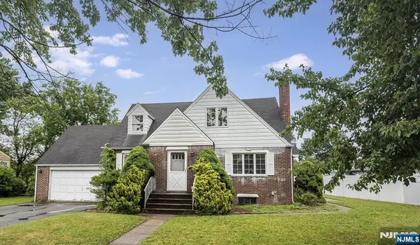 0-19 E Amsterdam Avenue, Fair Lawn, NJ 07410