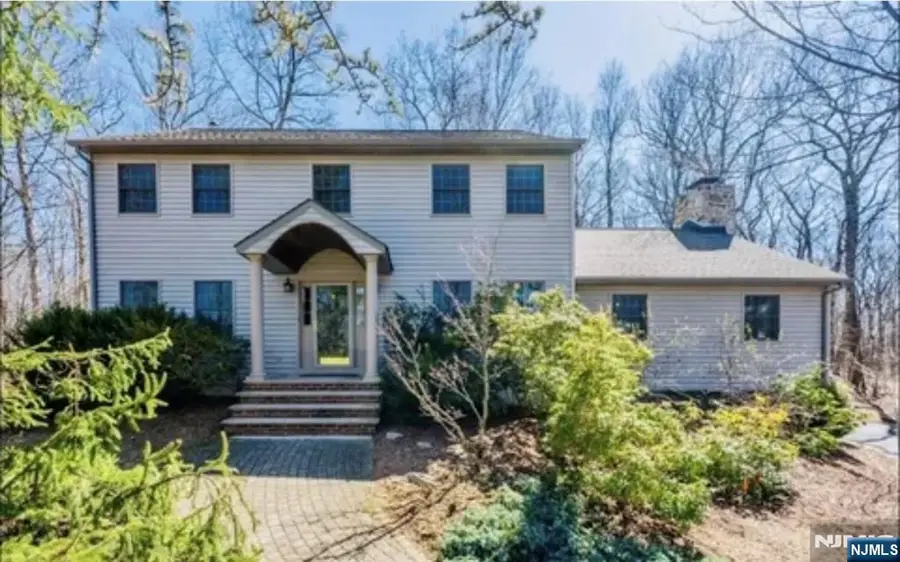 9 Buckhaven Trail, Hardyston, NJ 07460 - #3