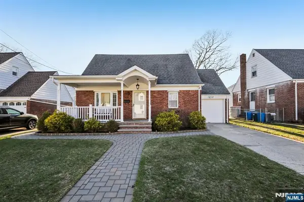 00-40 Elden Place, Fair Lawn, NJ 07410