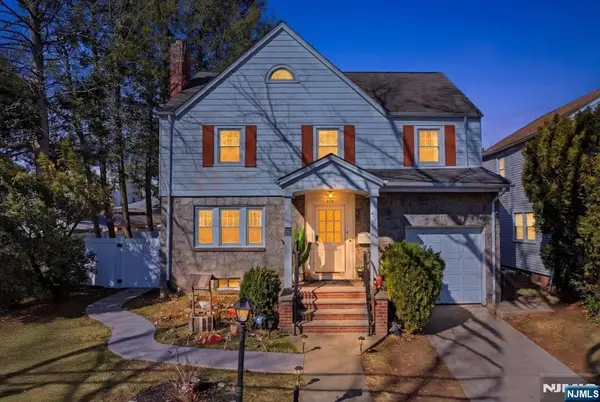 415-417 19th Avenue, Paterson, NJ 07504