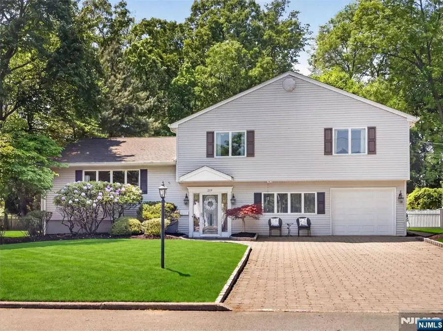 219 Kociemba Drive, River Vale, NJ 07675 - #2