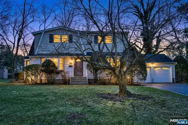 31 Godfrey Terrace, Glen Rock, NJ 07452