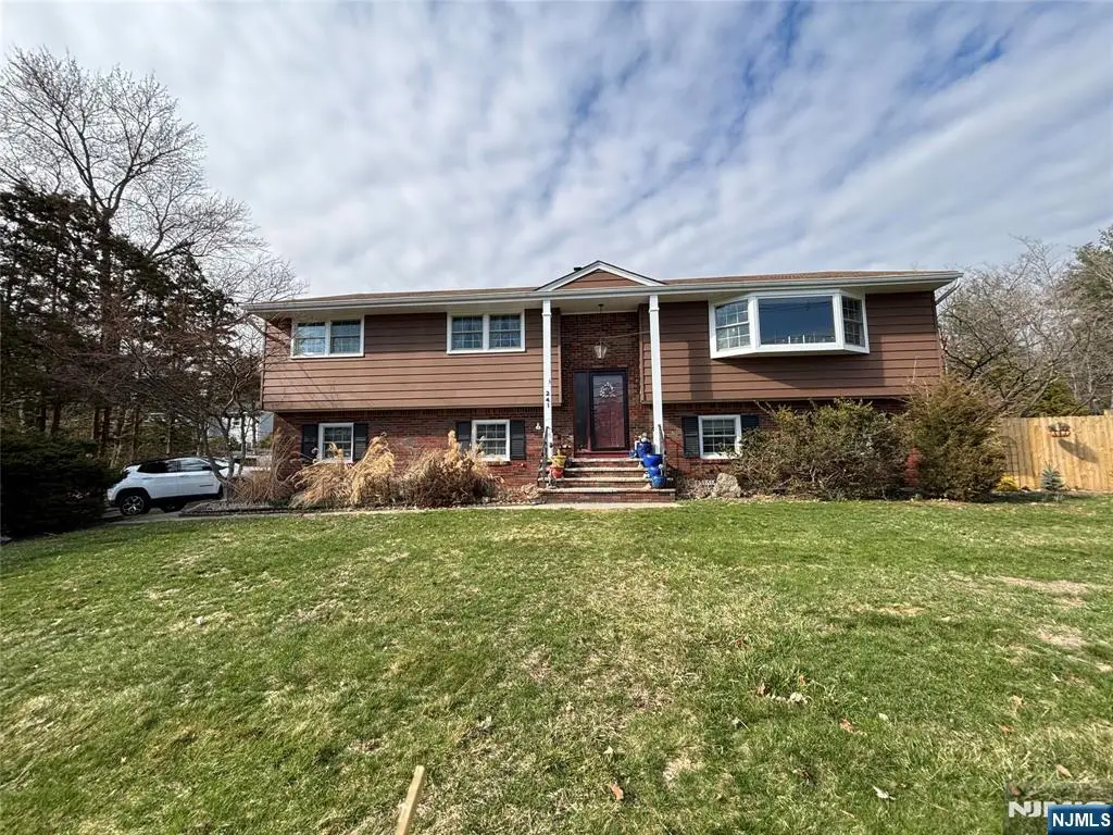 241 Prospect Avenue, Park Ridge, NJ 07656 - #1