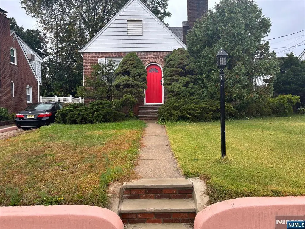 40 Sylvan Avenue, Bergenfield, NJ 07621 - #1