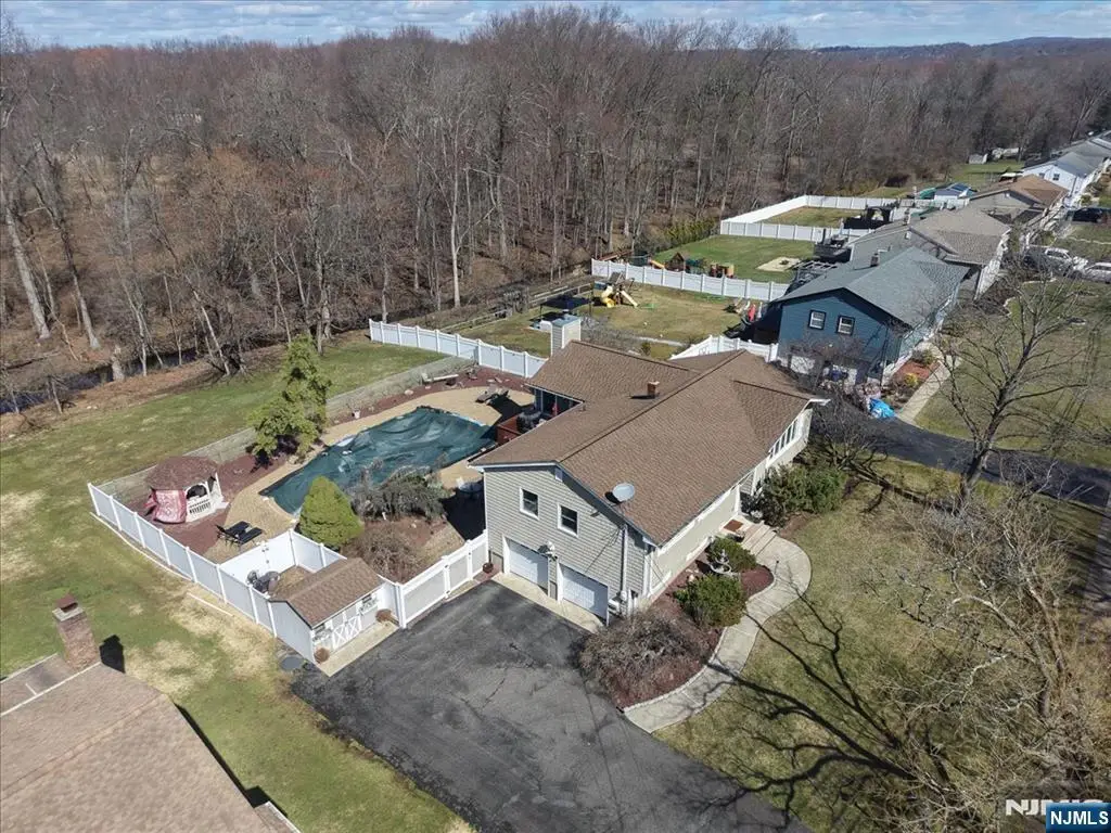 49 Laguna Drive, Wayne, NJ 07470 - #1