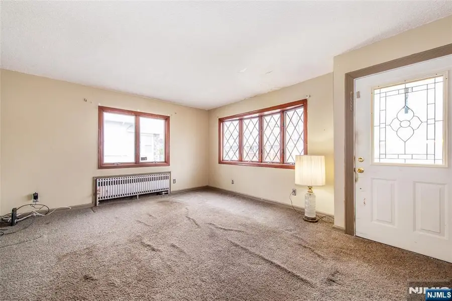 15 Passaic Avenue, Woodland Park, NJ 07424 - #3