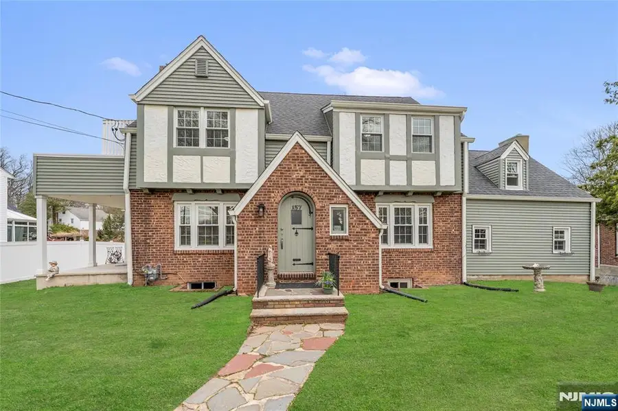 157 Glenbrook Parkway, Englewood, NJ 07631 - #2